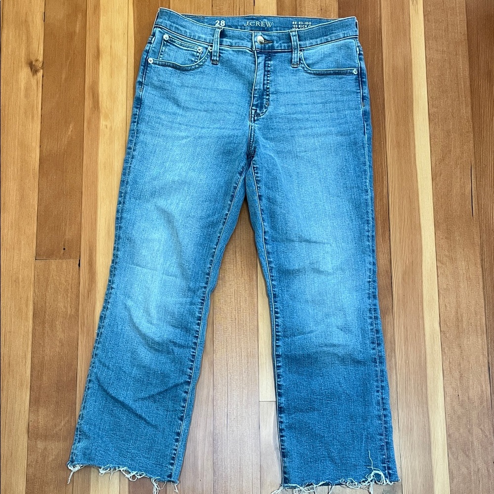 J. Crew kick out crop jeans 28